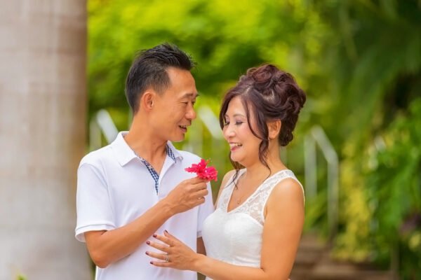 wedding picture at Naples beach